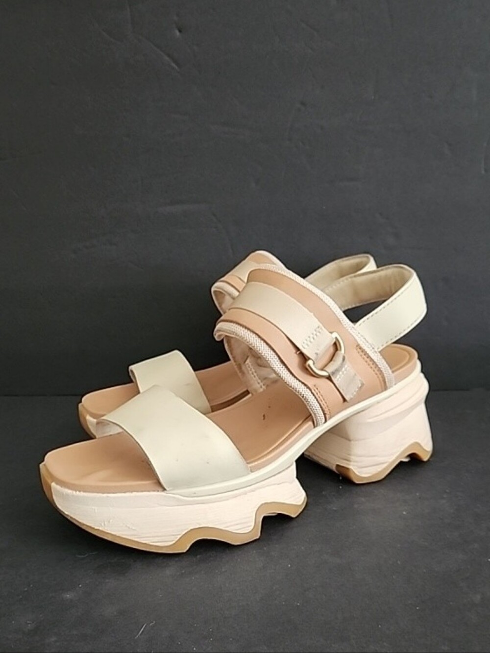 Sorel Kinetic Impact Platform Shoes Women’s 9 Brown Cream